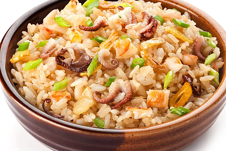 1102 Рис с овощами и морепродуктами