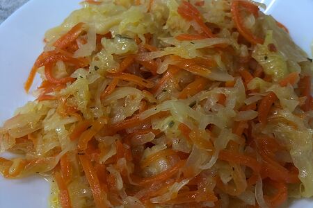 Тушеная капуста