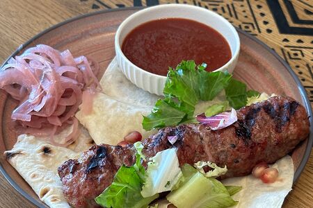Люля-кебаб из свинины и говядины