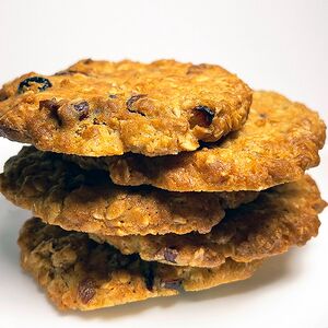 Набор овсяного печенья с изюмом 