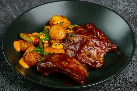 Ребра в соусе барбекю