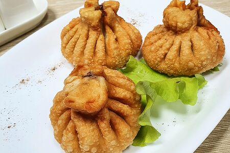 Жареные хинкали с говядиной