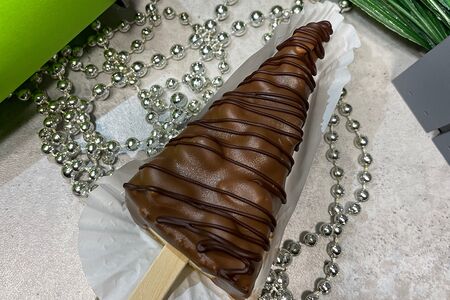 Чизкейк Сникерс