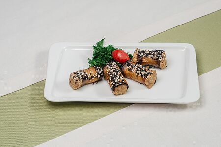 Рулетики из баклажан с ореховой начинкой