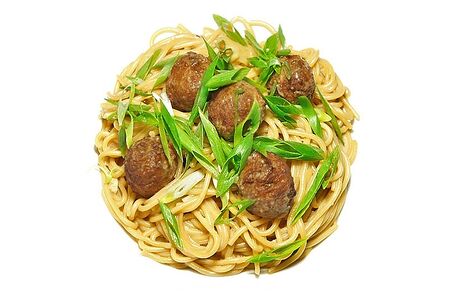 Спагетти с фрикадельками