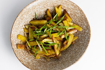 Картофель, жаренный с белыми грибами