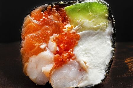 Лосось и креветка без риса