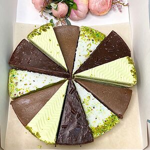 Фисташково-шоколадное ассорти