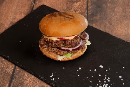 Двойной Чизбургер