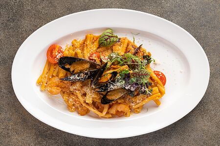 Паста казаречче с морепродуктами