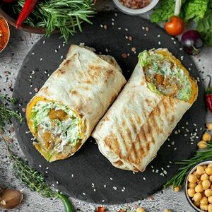 Шаурма с рыбой в панировке