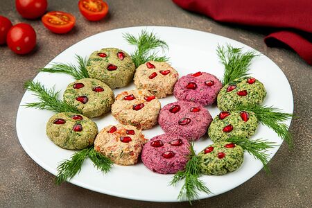 Ассорти из пхали