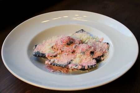 Равиоли с креветкой и кальмаром