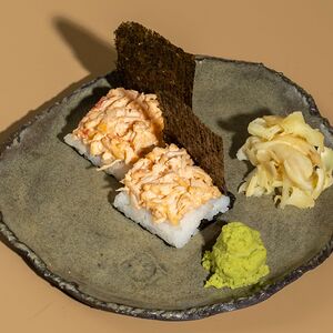 Суши Оши с крабом