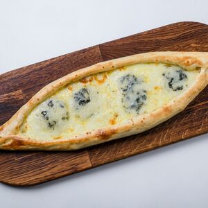 Пиде Четыре сыра