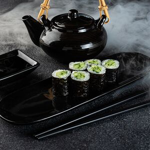 Мини-ролл с огурцом