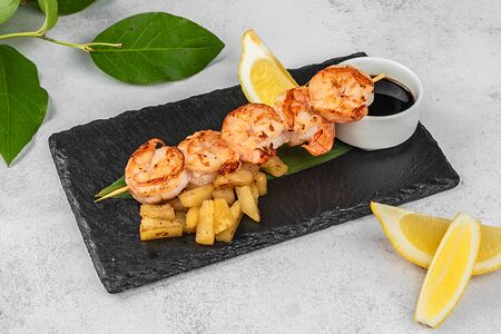 Тигровые креветки на гриле