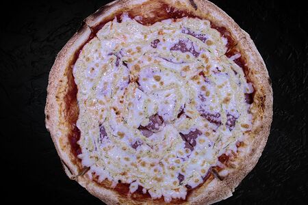 Пицца Ветчина-колбаса