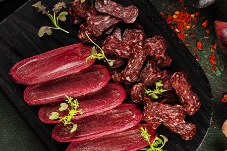 Ассорти мясное по-кавказски