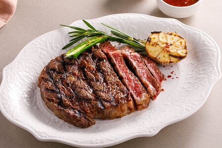 Стейк Рибай