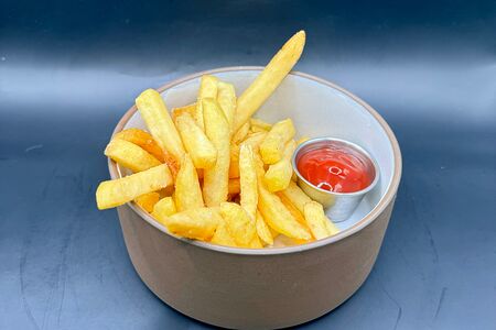 Картофель фри или по-деревенски