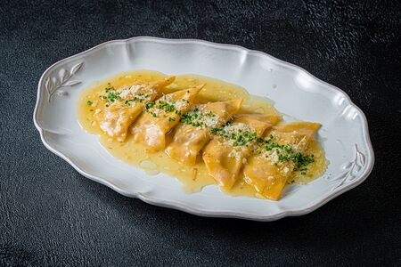 Равиоли аросто ди вителло