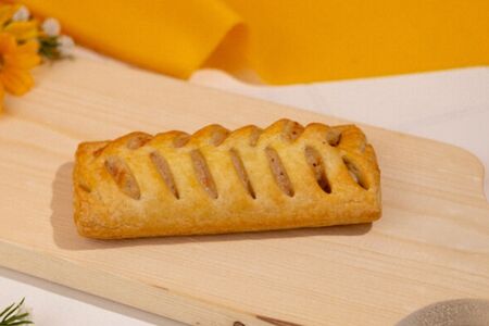 Турновер с сыром и ветчиной