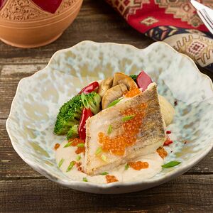 Запеченное филе судака с овощами