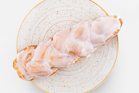 Коса с изюмом и помадкой