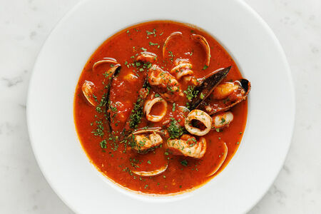 Средиземноморская рыбная похлебка