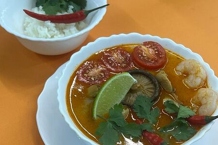 Том ям с креветками 