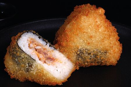 Темпура онигири Тунец