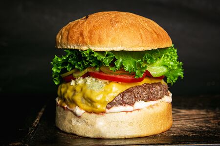 Бургер Блю чиз