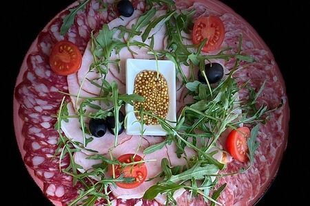 Ассорти мясное