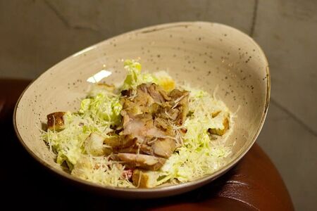 Цезарь с цыпленком