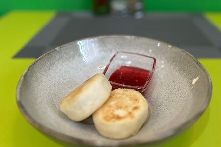 Два сырника