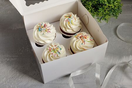 Капкейки мини набор для друзей и близких с яркой посыпкой