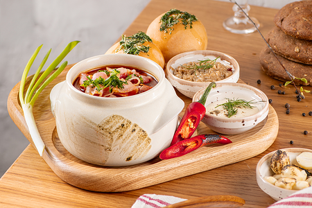 Борщ на копченостях