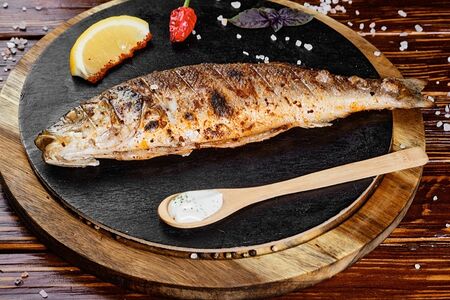 Форель радужная на гриле