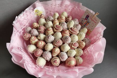 Букет Ягодный контраст в розовом