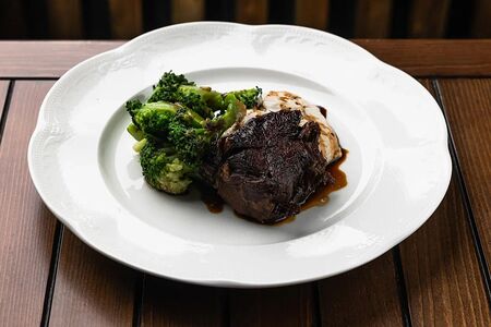 Говяжьи щечки