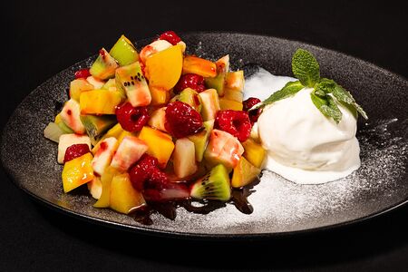 Фруктовый салат