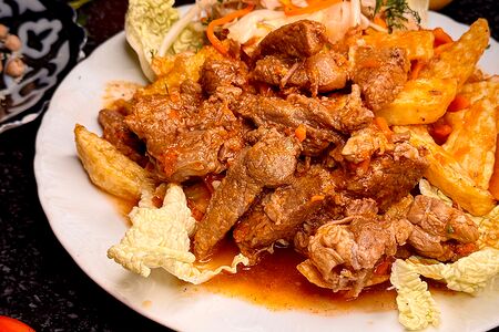 Бефстроганов с фри