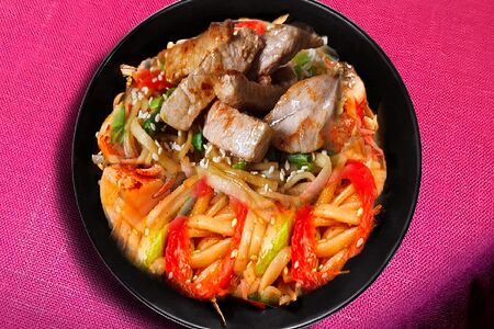 Свинина в соусе хойсин