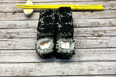 Ролл Саке Нагима