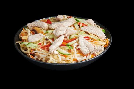 Wok удон с курицей