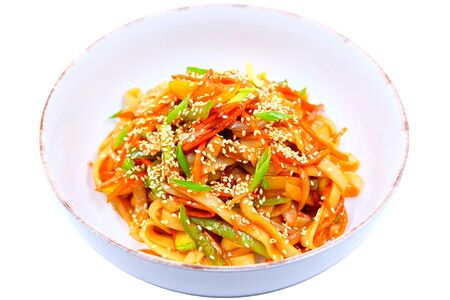 Лапша пшеничная с овощами