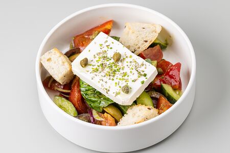 Греческий с брынзой