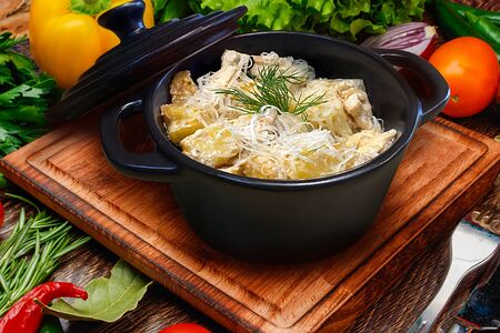 Картофель с курицей