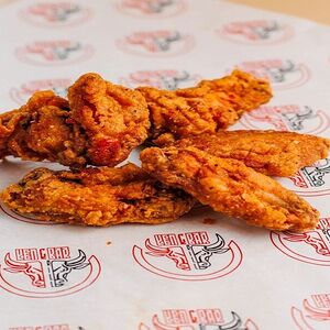 9 Острые крылья в панировке 